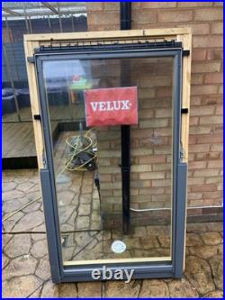 940mm x 1600mm VELUX Roof Windowithskylight