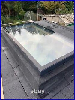 Aluminium Frame Premium Roof Light Skylight Flat Roof Window Triple Glazed