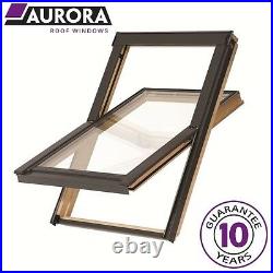 Aurora Centre Pivot Pine Roof Window 55 x 72 cm with Flashing Kit. New B700