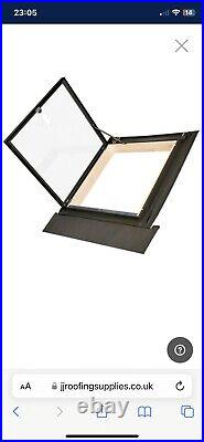 Fakro Rooflights / Skylight WLI 56199 (86 x 87). Retail Price £325