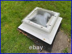 Flat roof domed rooflight, skylight