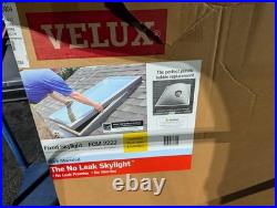 NEW VELUX 22.5X22.5 Fixed Curb-Mount Skylight withTempered Low-E3 Glass B132