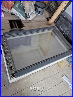 Pickup VELUX white skylight Wooden Home Window 78cm X 118cm X 14cm