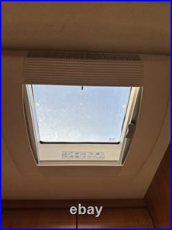 REMIS VISTA ROOFLIGHT 400 x 400 CAMPERVAN MOTORHOME HORSEBOX VAN ROOF SKY LIGHT