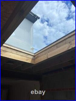 Skylight triple glazed self cleaning frameless roof window