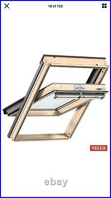 VELUX CK02 Pine Centre Pivot Roof Window Loft Skylight 55cm x 78cm Velux