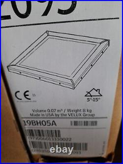 VELUX Electric Flat Roof Window Flat Glass Top Cover CVP ISD 600mm x 600mm