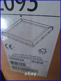 VELUX Electric Flat Roof Window Flat Glass Top Cover CVP ISD 600mm x 600mm