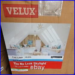 VELUX Fixed Deck-Mount Skylight With Laminated Low-E3 Glass 22-1/2x45-3/4 Gray