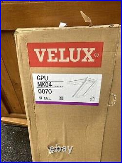 VELUX GPU MK04 0070 Pivot Roof Window Loft Skylight 78cm x 98cm & Flashing Kit