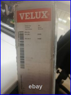 Velux Electic Blackout Roof Window Blind DML CK02 2055 E 55 x 78 cm Dark Blue