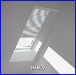 Velux FCM 2222 2005S FCM Fixed Curb Mount Skylight Gray Frame / Clear Glass Velux FCM 2222 2005S FCM Fixed Curb Mount Skylight Gray Frame / Clear Glass